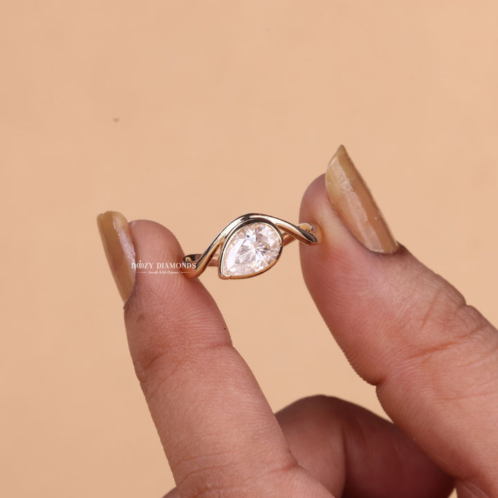 2.0CT-3.0CT Bezel Set Marquise F/VS2 Lab Grown Waves Diamond Engagement Ring