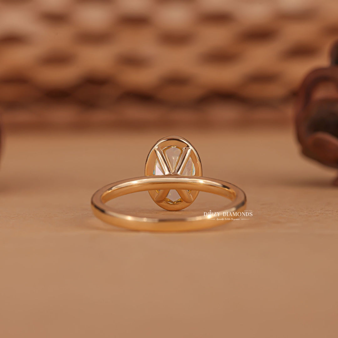 Oval handcrafted diamond engagement ring, Oval certified diamond engagement ring, Oval vintage diamond engagement ring, Oval antique diamond engagement ring, Oval modern diamond engagement ring, Oval traditional diamond engagement ring, 