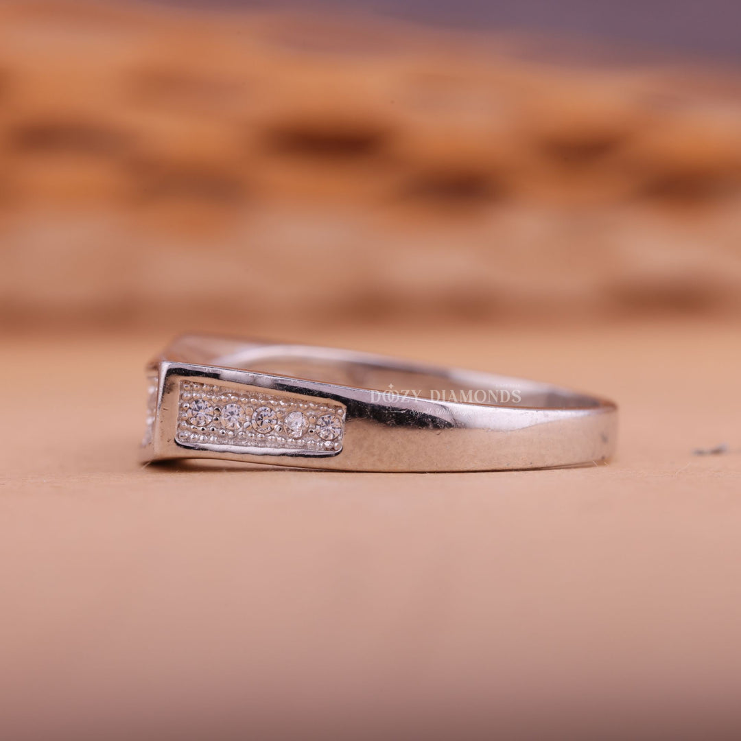 Round Diamond CVD EF/VVS Double Row Wedding Band