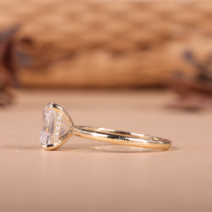 1.50CT-2.50CT Cushion F/VS2 Lab Grown Diamond Hidden Halo Engagement Ring
