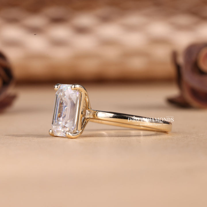 2.0CT-3.0CT Emerald E/VS2 Lab Grown Diamond Solitaire Engagement Ring