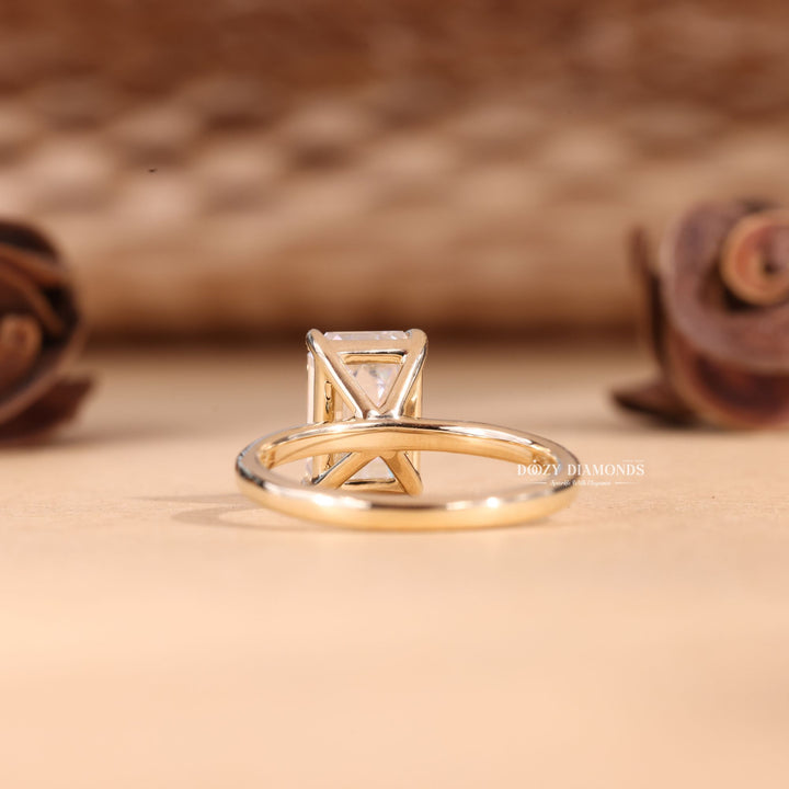 2.0CT-3.0CT Emerald Cut E/VS1 Lab Grown Solitaire Diamond Engagement Ring