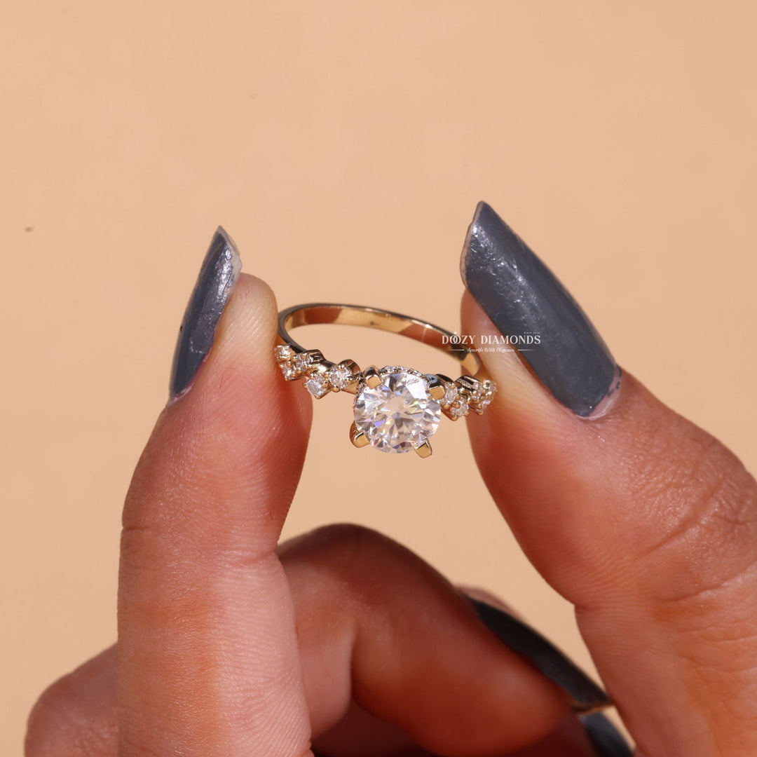 1.0CT-2.0CT Round Cut F/VS2 Lab Grown Diamond Cluster Engagement Ring