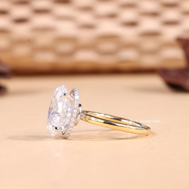 4.0CT-6.0CT Oval Cut F/VS1 Lab Grown Hidden Halo Diamond Engagement Ring