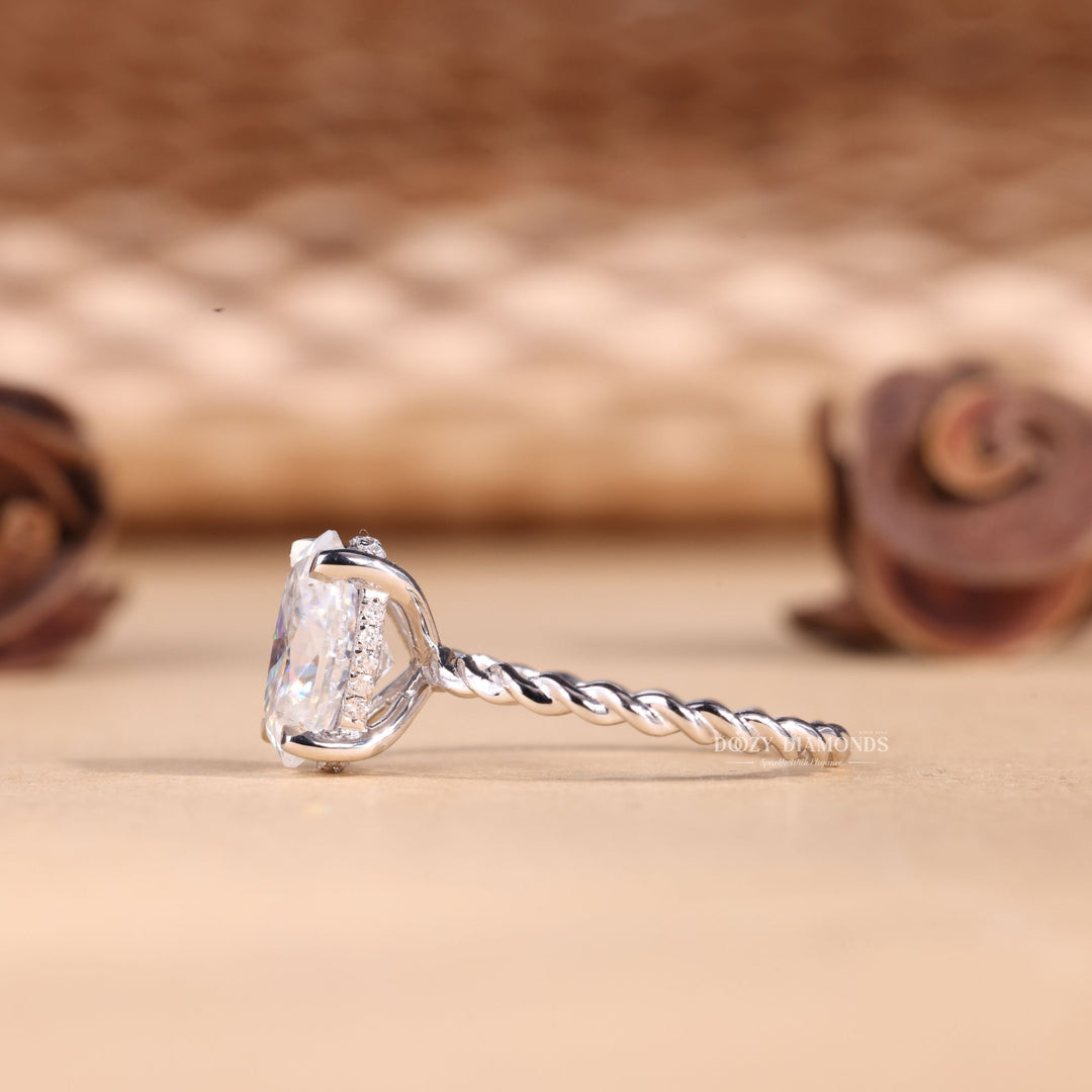 2.50CT-3.50CT Oval Cut E/VS2 Lab Grown Diamond Braided Engagement Ring