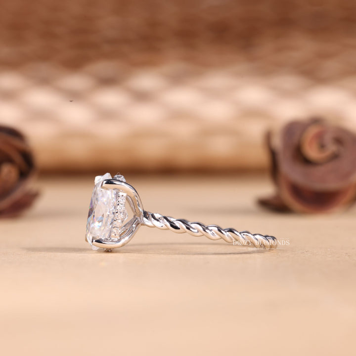 2.50CT-3.50CT Oval Cut E/VS2 Lab Grown Diamond Braided Engagement Ring