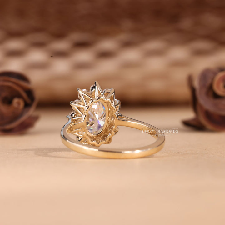 2.0CT-3.0CT Oval Cut E/VS2 Lab Grown Diamond Floral Halo Engagement Ring