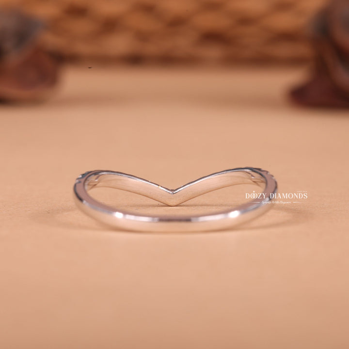 Round Lab Grown Diamond EF/VVS Curved Wedding Band in 14K White Gold