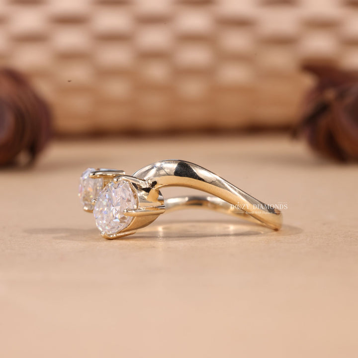 Pear & Oval Cut Lab Grown Toi et Moi Diamond E/VS1 Engagement Ring