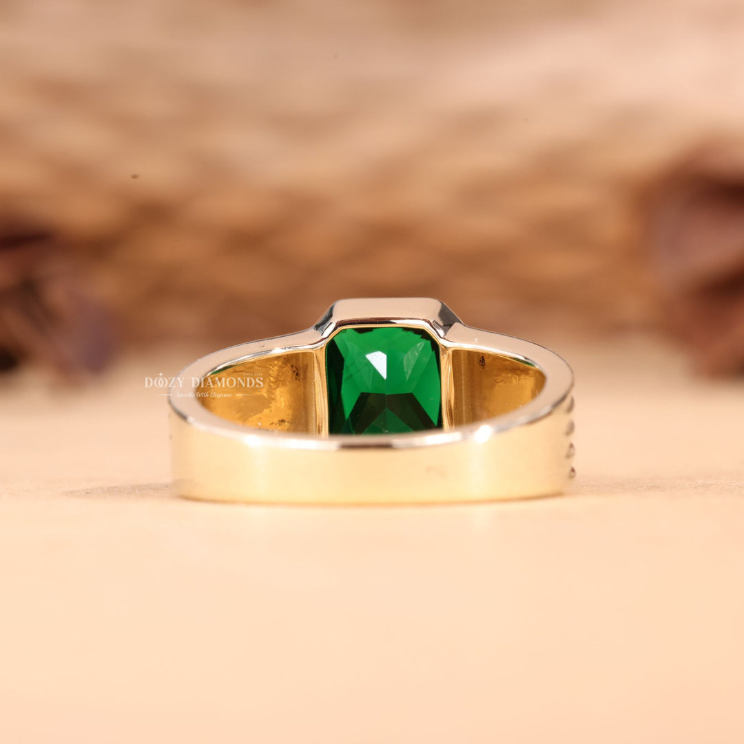 2.0CT-3.0CT Emerald E/VS1 Lab Grown Diamond Bezel Set Engagement Ring
