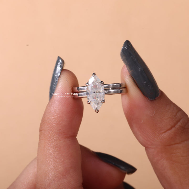 1.50CT Marquise Cut EF-VS2 Lab Grown Solitaire Wedding Ring with Solid Gold Band