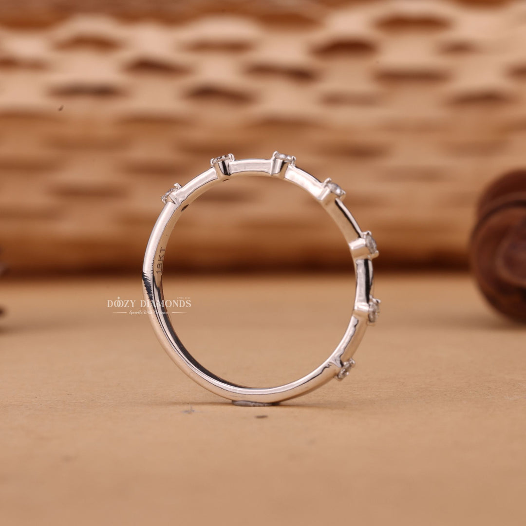 Round Cut Lab Grown Diamond EF/VVS Eternity Wedding Band