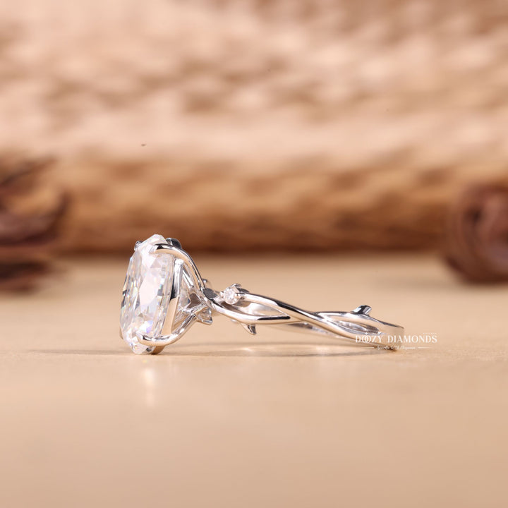 2.50CT-3.50CT Oval Cut E/VS1 Lab Grown Diamond Nature Inspired Engagement Ring