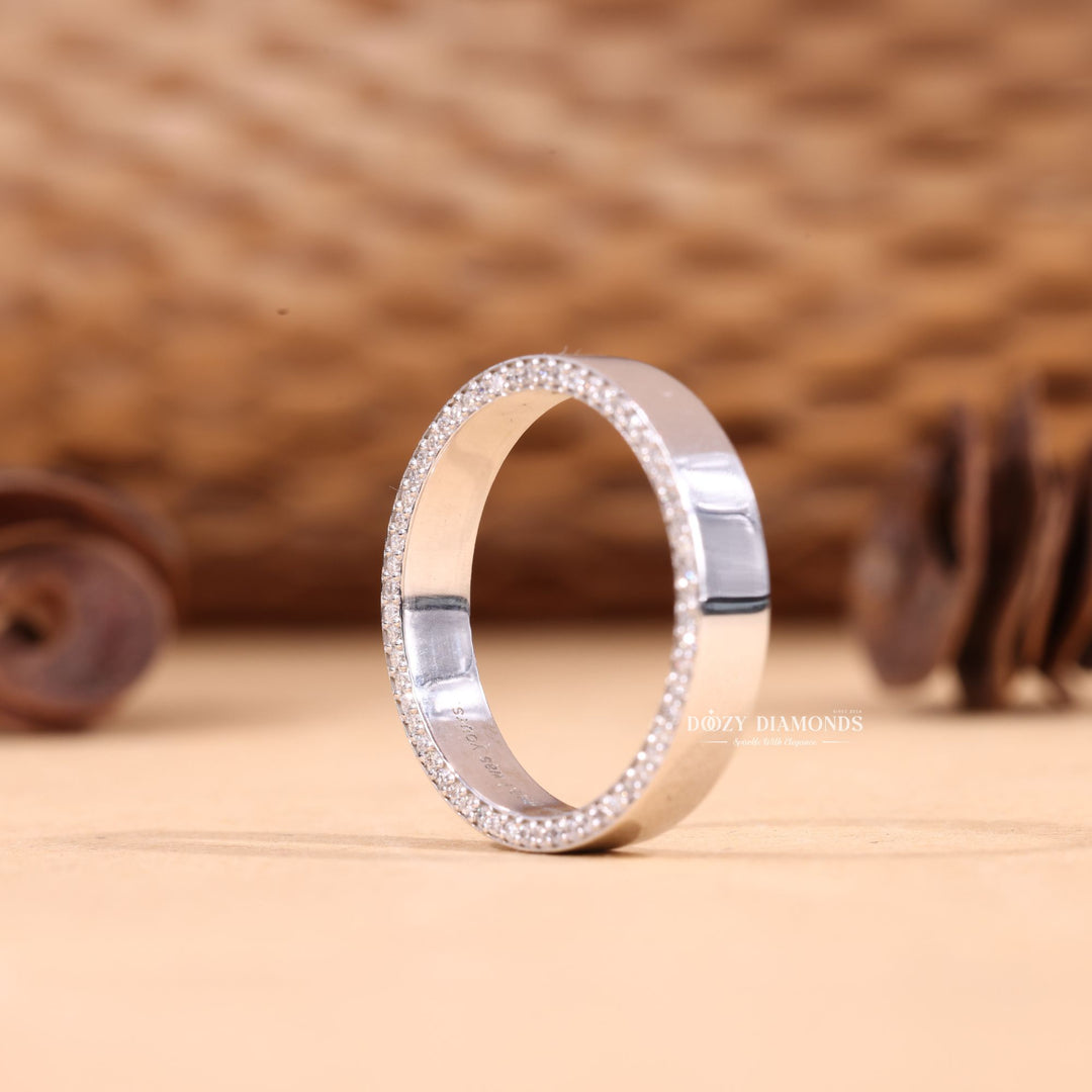 Round Cut Lab Grown Diamond EF/VVS Plain Gold Wedding Band