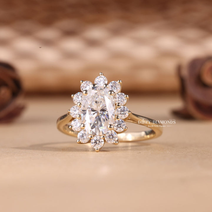 2.0CT-3.0CT Oval Cut E/VS2 Lab Grown Diamond Floral Halo Engagement Ring
