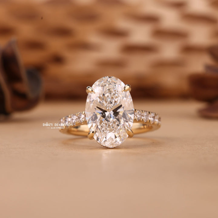 3.0CT-4.0CT Oval Cut F/VS1 Hidden Halo Lab Grown Diamond Engagement Ring