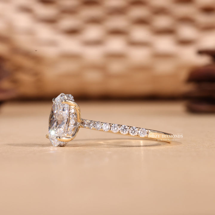 2.50CT-3.50CT Oval Cut E/VS2 Lab Grown Hidden Halo Diamond Engagement Ring