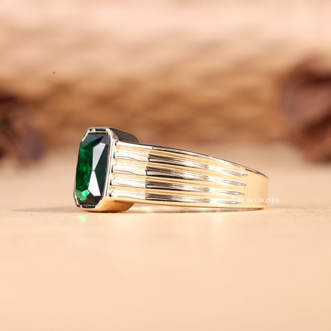 2.0CT-3.0CT Emerald E/VS1 Lab Grown Diamond Bezel Set Engagement Ring