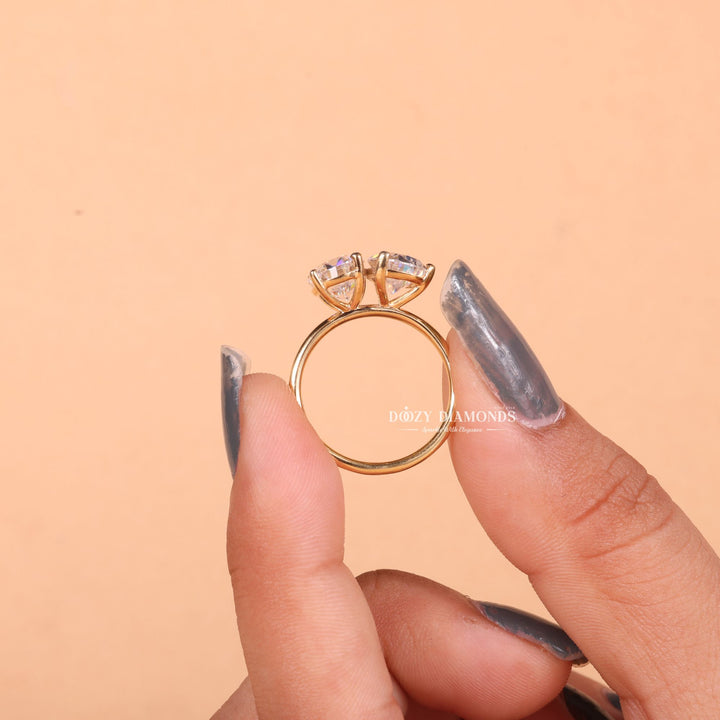 Pear & Oval Cut Lab Grown Diamond E/VS2 Toi et Moi Engagement Ring