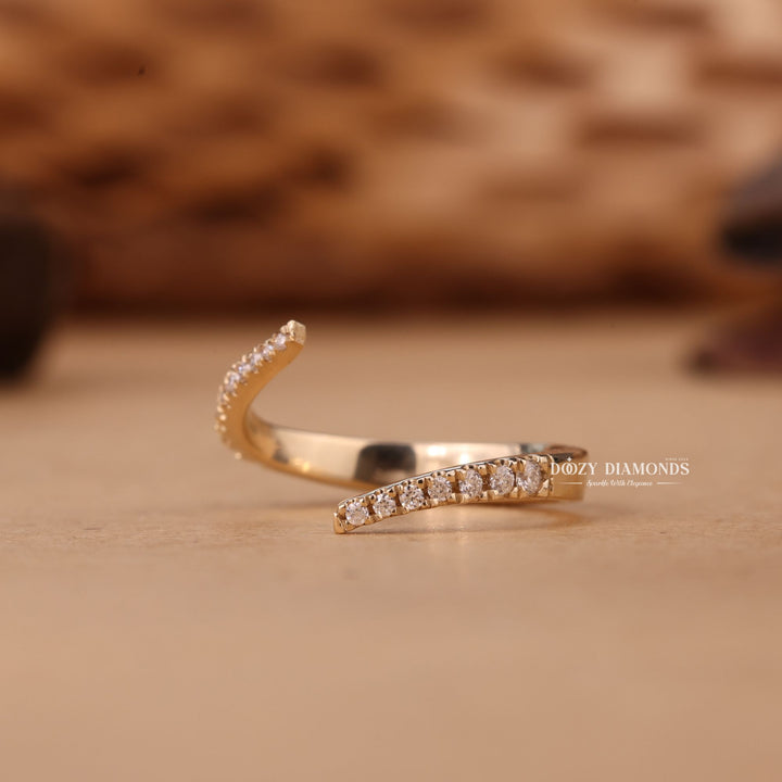 Round Cut Lab Grown Diamond EF/VVS Open Wedding Band