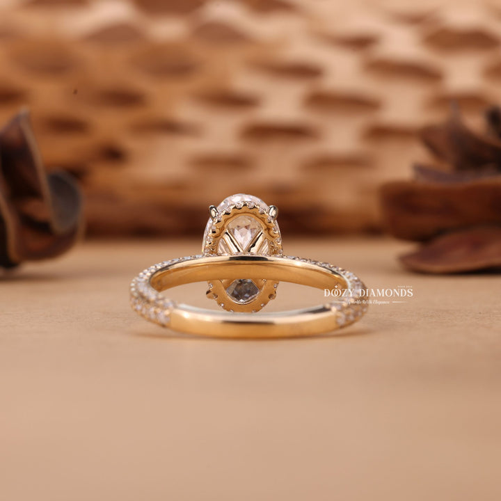 2.50CT-3.50CT Oval Cut F/VS1 Lab Grown Hidden Halo Diamond Engagement Ring