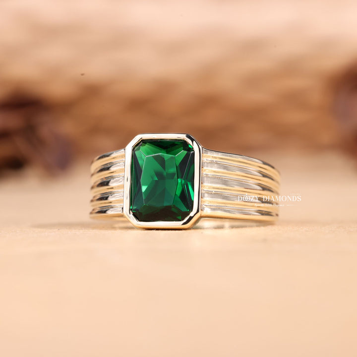2.0CT-3.0CT Emerald E/VS1 Lab Grown Diamond Bezel Set Engagement Ring