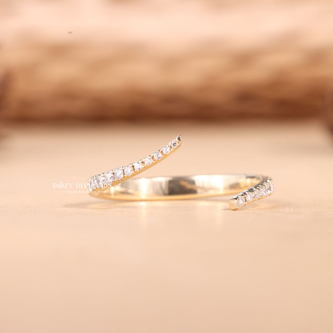 Round Cut Lab Grown Diamond EF/VVS Open Wedding Band