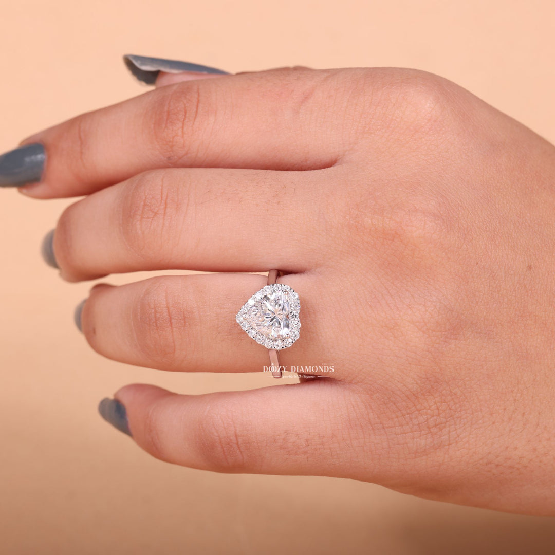 1.50CT-2.50CT Heart E/VS2 Lab Grown Diamond Halo Engagement Ring