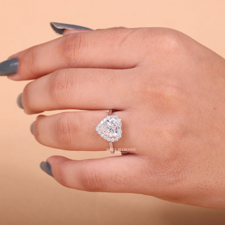 1.50CT-2.50CT Heart E/VS2 Lab Grown Diamond Halo Engagement Ring