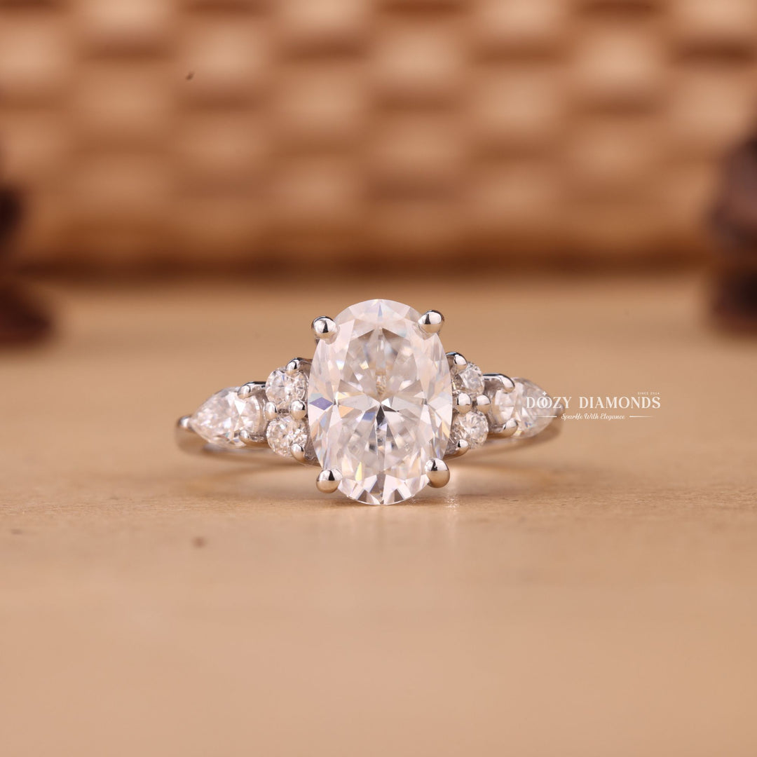 1.50CT-2.50CT Oval Cut E/VS1 Lab Grown Diamond Cluster Engagement Ring