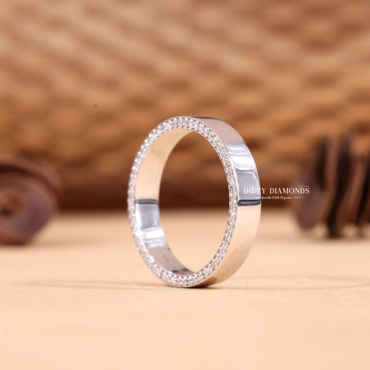 Round Cut Lab Grown Diamond EF/VVS Plain Gold Wedding Band