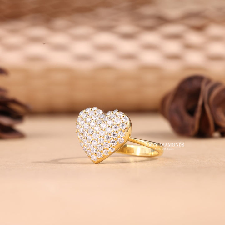 Round Cut Lab Grown Diamond F/VS1 Heart Shape Engagement Ring