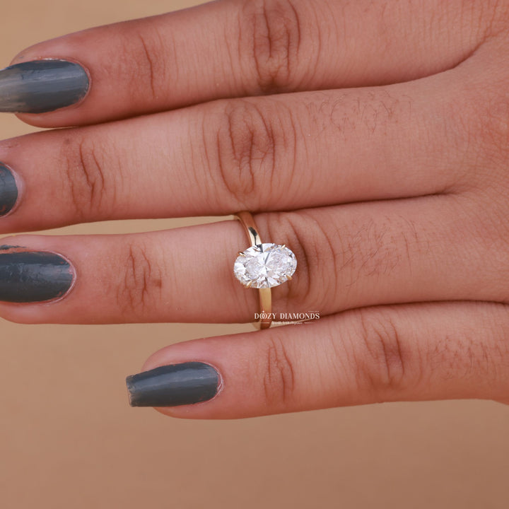 2.0CT-3.0CT Oval F/VS1 Lab Grown Diamond Hidden Halo Engagement Ring