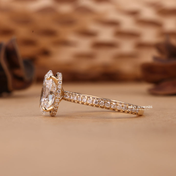 2.50CT-3.50CT Oval Cut F/VS1 Lab Grown Hidden Halo Diamond Engagement Ring