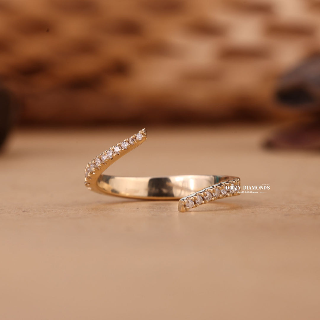 Round Cut Lab Grown Diamond EF/VVS Open Wedding Band