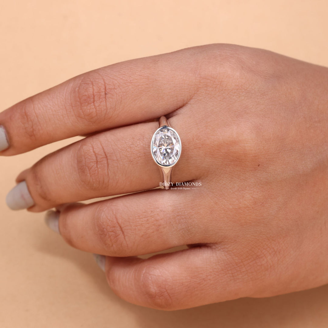 3.0CT-5.0CT Bezel Set Oval F/VS1 Lab Grown Diamond East West Engagement Ring