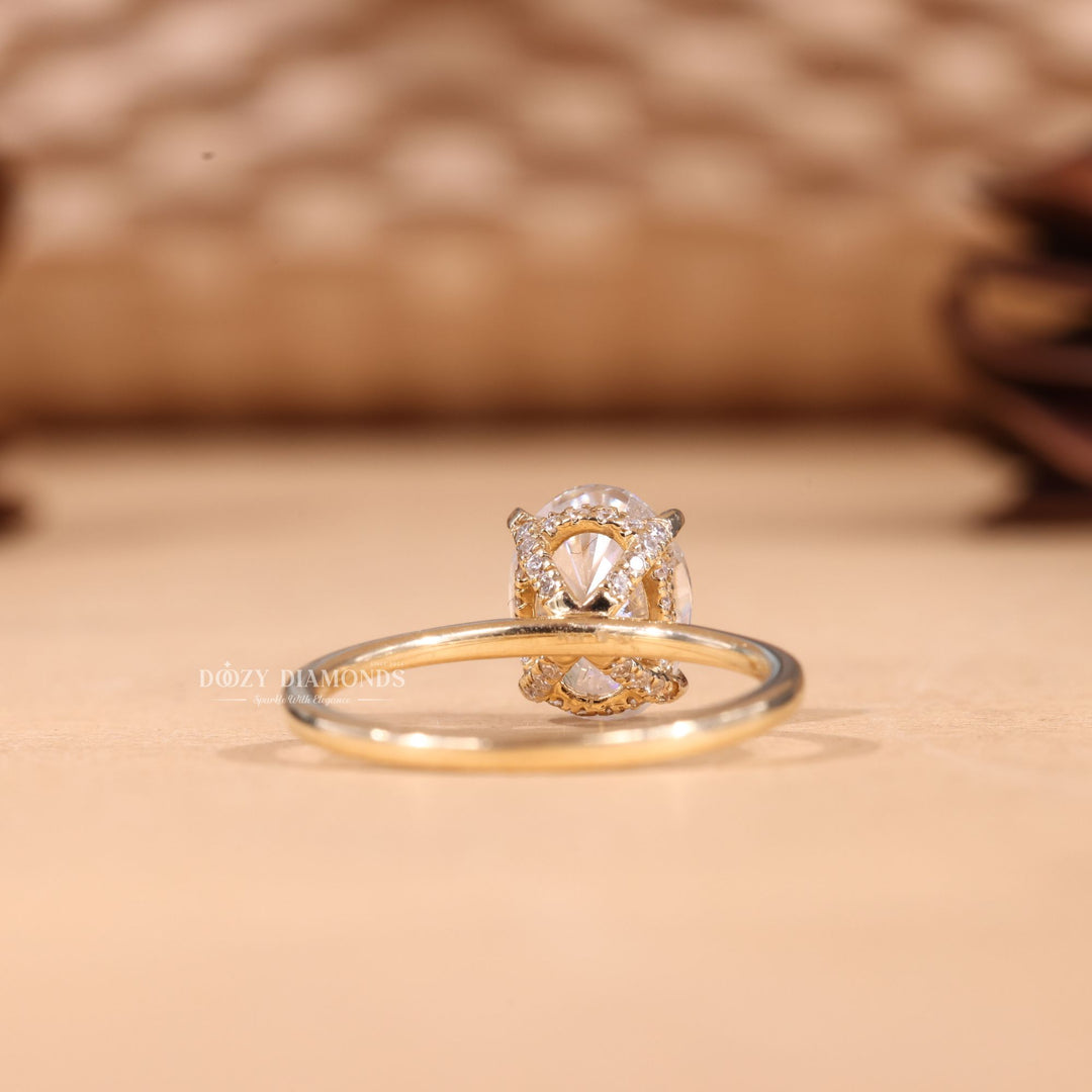 2.0CT-3.0CT Oval F/VS1 Lab Grown Diamond Hidden Halo Engagement Ring
