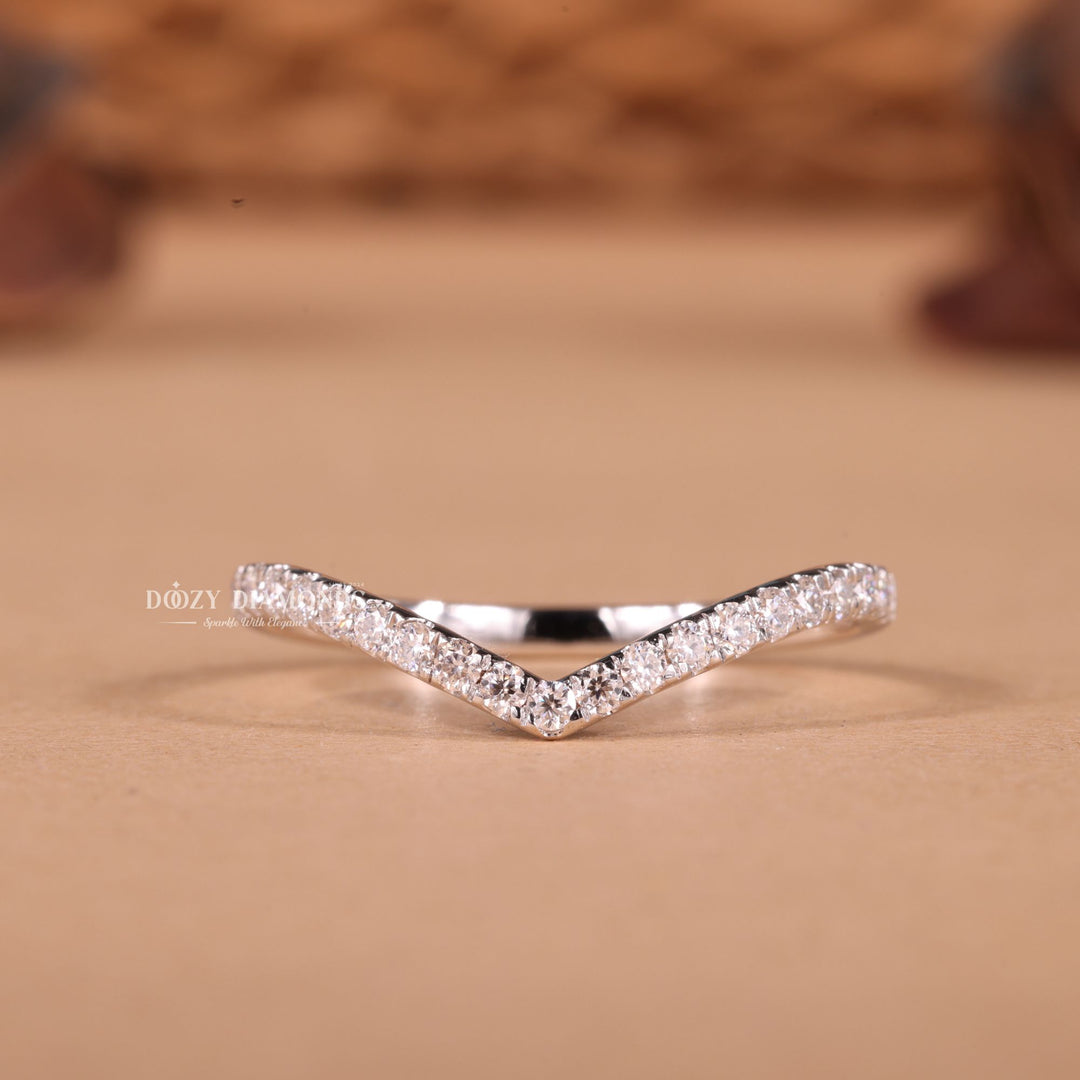 Round Lab Grown Diamond EF/VVS Curved Wedding Band in 14K White Gold