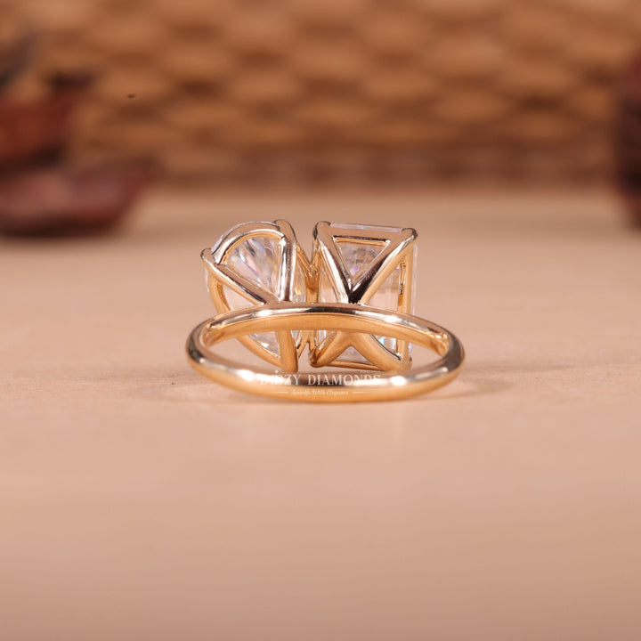 Pear & Emerald Cut Lab Grown Toi et Moi Diamond E/VS2 Engagement Ring