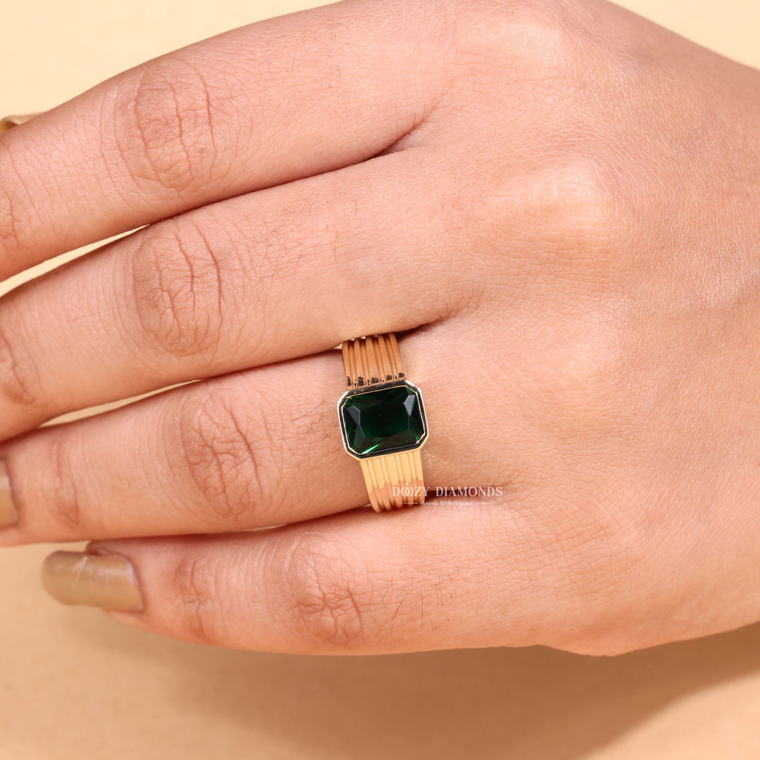 2.0CT-3.0CT Emerald E/VS1 Lab Grown Diamond Bezel Set Engagement Ring