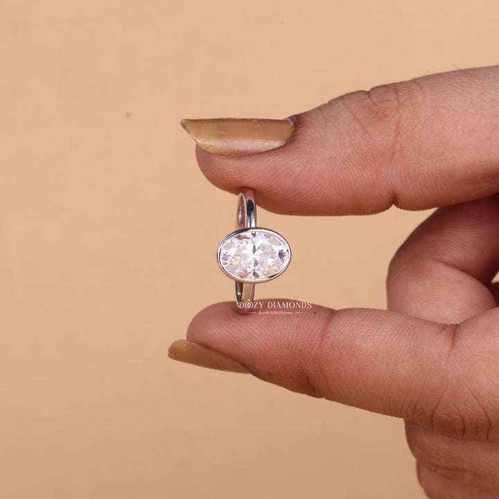 3.0CT-4.0CT Oval F/VS2 Lab Grown Diamond Bezel Set Engagement Ring