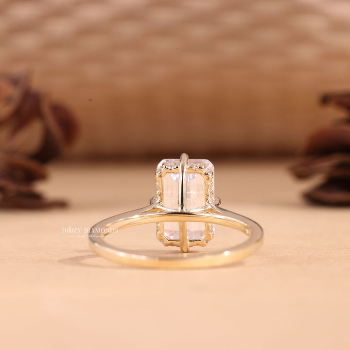 4.0CT-6.0CT Emerald Cut E/VS1 Lab Grown Diamond Hidden Halo Engagement Ring