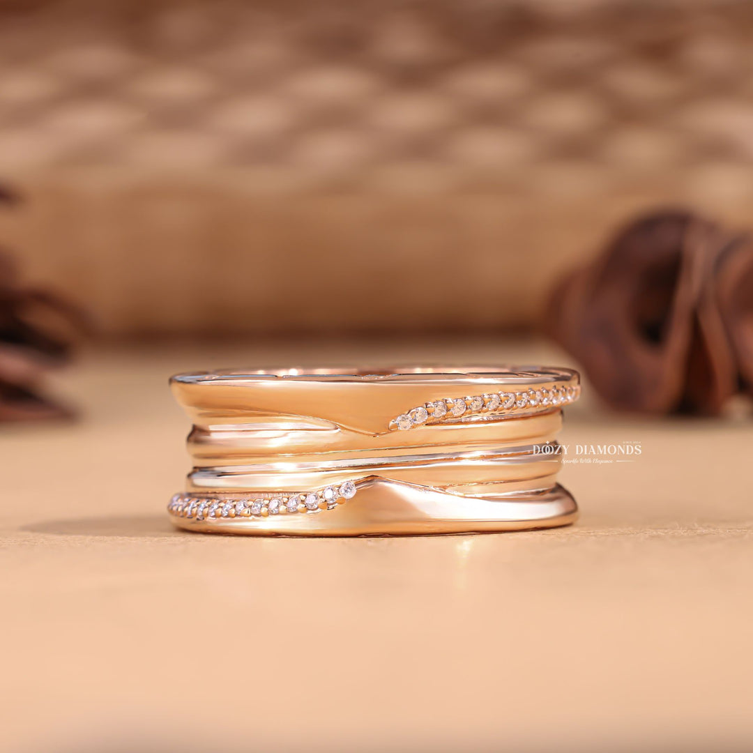 Round Cut Lab Grown Diamond EF/VVS Cigar Wedding Band for Her