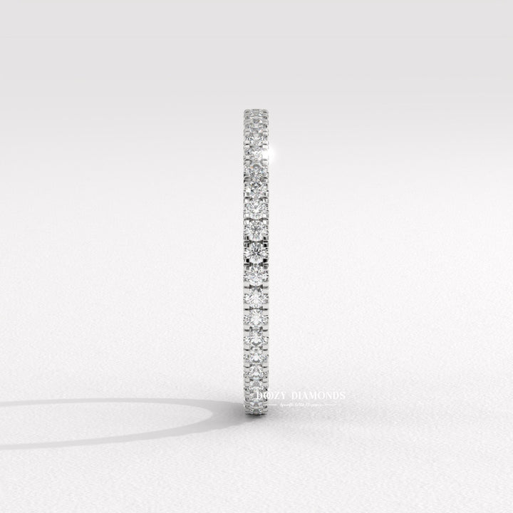 Thin diamond wedding ring
Stackable eternity band
Minimalist diamond ring
Round brilliant eternity