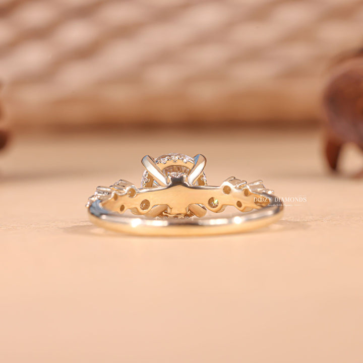 Round vintage diamond engagement ring, Round antique diamond engagement ring, Round modern diamond engagement ring, Round traditional diamond engagement ring