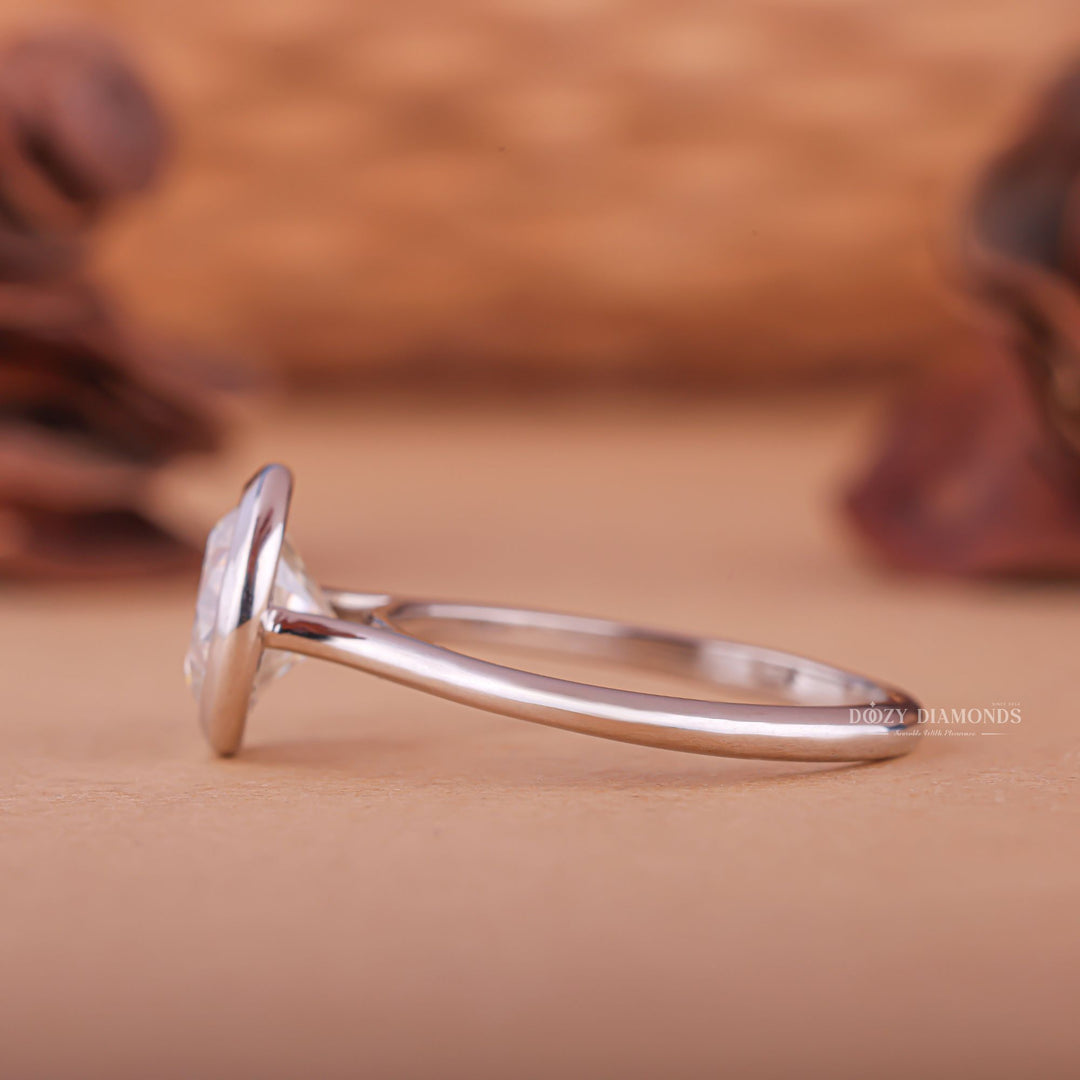 Round custom diamond engagement ring, Round affordable diamond engagement ring, Round luxury diamond engagement ring, Round discount diamond engagement ring, 