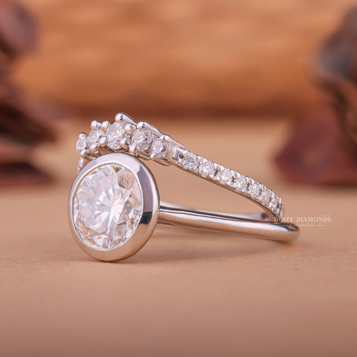 Round cut bridal set with matching eternity band, Round cut bridal set with matching anniversary band, Round cut bridal set with plain band, Round cut bridal set with engraved band, 