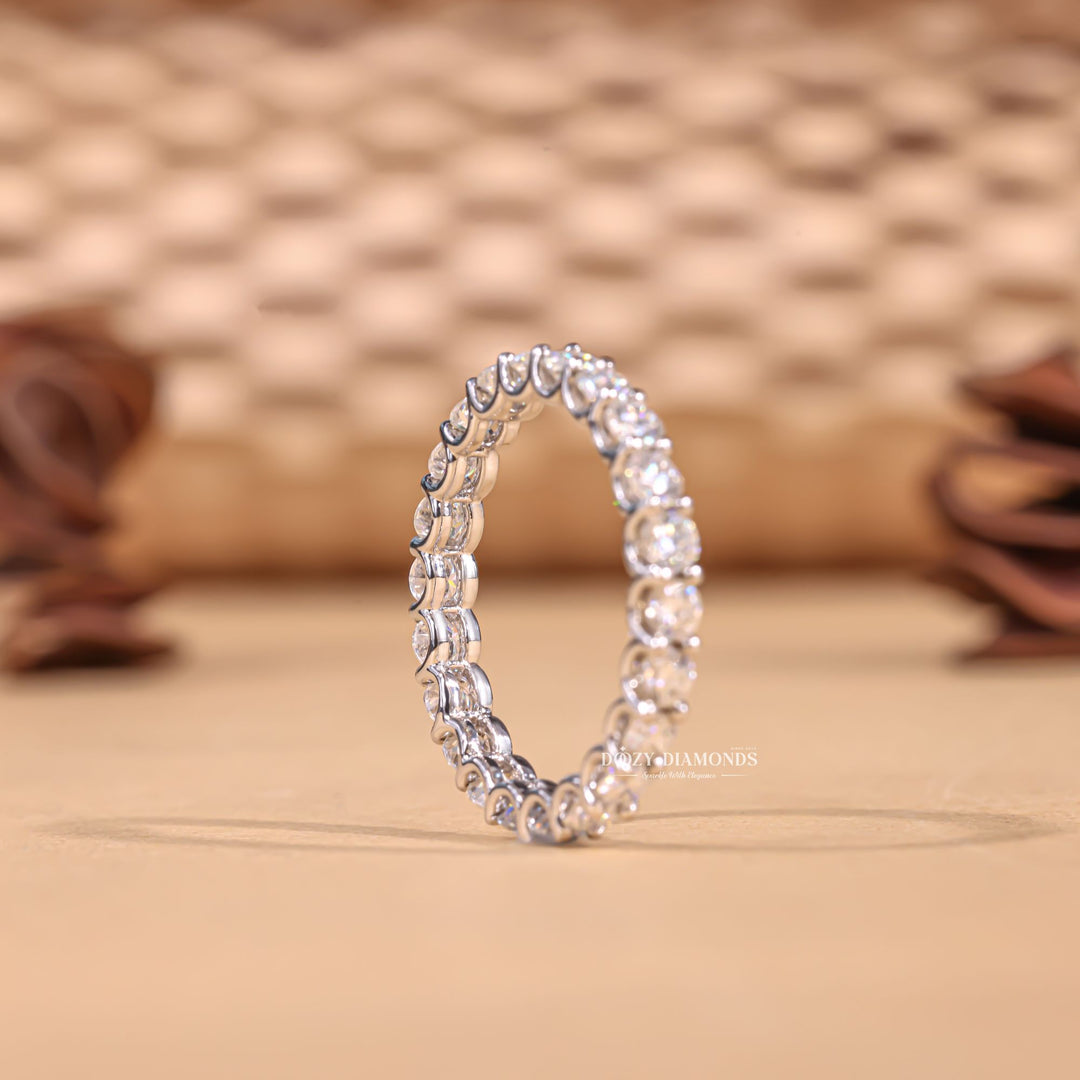 Round diamond band pave, Round diamond band channel set, Round diamond band prong set, Round diamond band bezel set, Round diamond band half eternity, 