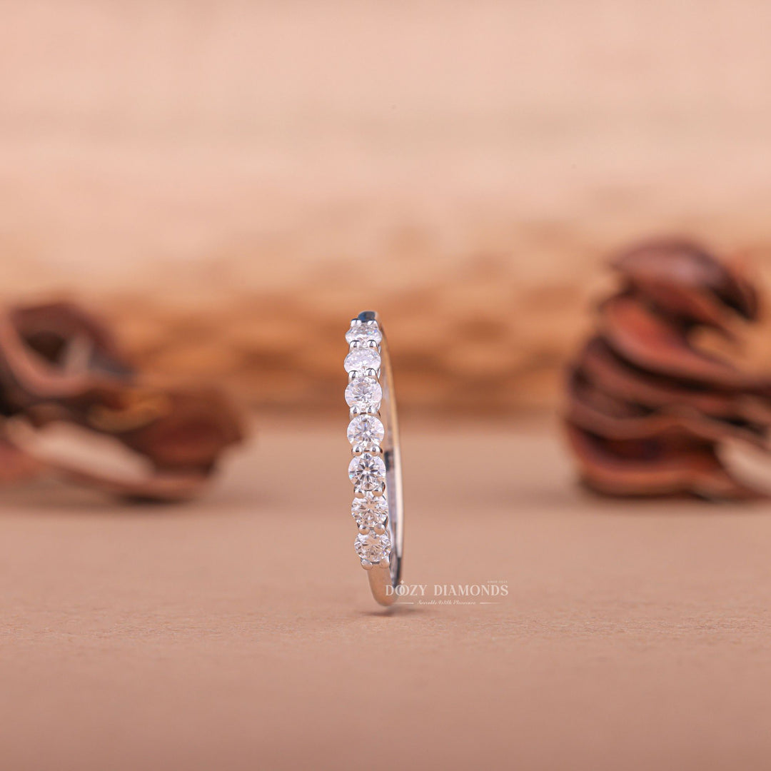 Round diamond band bezel set, Round diamond band half eternity, Round diamond band full eternity, Round diamond band solitaire, Round diamond band with side stones, 