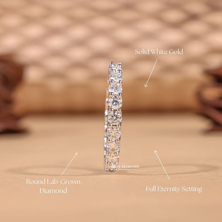 Round diamond band full eternity, Round diamond band solitaire, Round diamond band with side stones, Round diamond band stackable, Round diamond band milgrain, Round diamond band filigree,